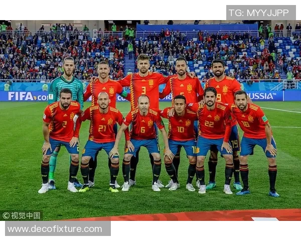 深入分析上海足球队反击战术的优势与实施细节 深入分析上海足球队反击战术的优势与实施细节